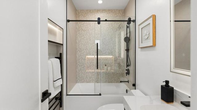 1425 California Drive, Burlingame, CA 94010