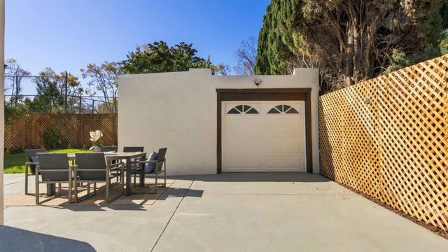 1425 California Drive, Burlingame, CA 94010