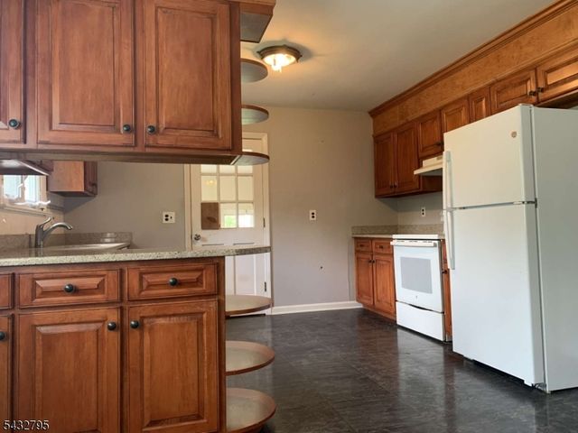 617 Foothill Rd, Bridgewater Twp., NJ 08807