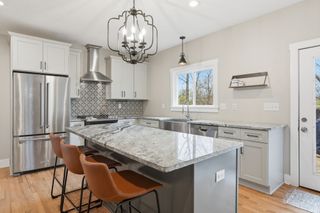 412 E Rickert Ave, Dickson, TN 37055