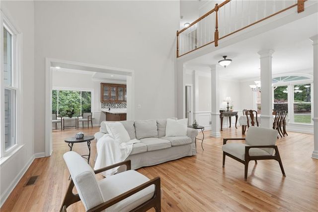 5215 Overbend Trail, Suwanee, GA 30024