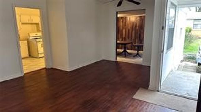 3527 S Ewing Avenue, Dallas, TX 75216