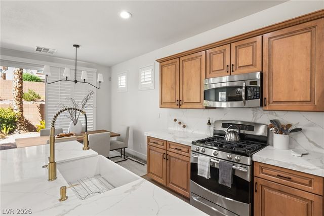 11248 CORSICA MIST Avenue, Las Vegas, NV 89135