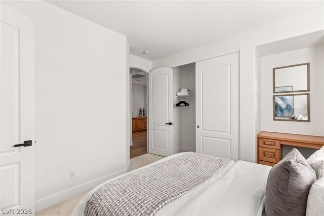 11248 CORSICA MIST Avenue, Las Vegas, NV 89135