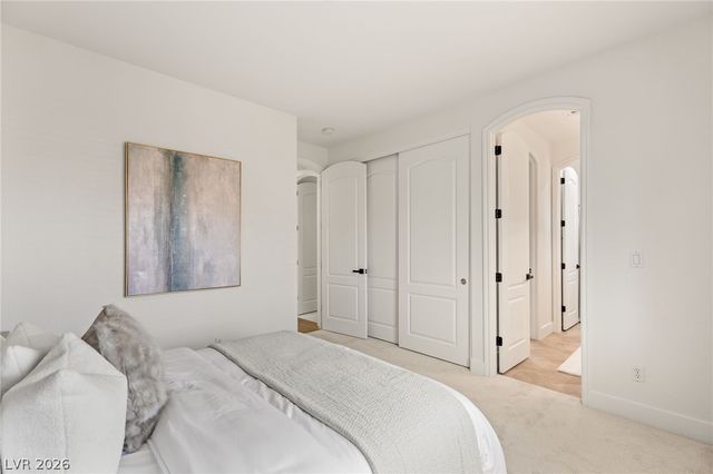 11248 CORSICA MIST Avenue, Las Vegas, NV 89135