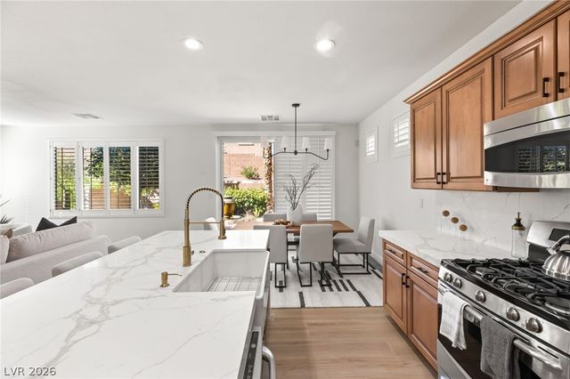 11248 CORSICA MIST Avenue, Las Vegas, NV 89135