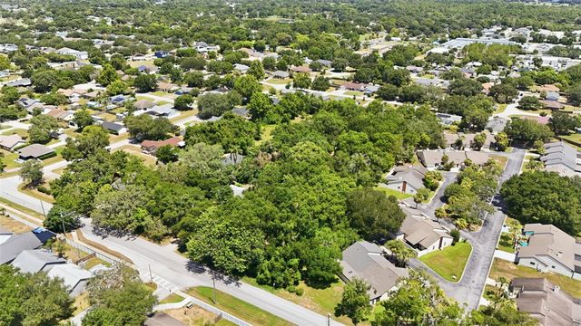 2675 E WASHINGTON AVENUE, Eustis, FL 32726