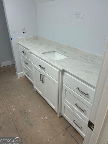 709 Adams Street, Darien, GA 31305