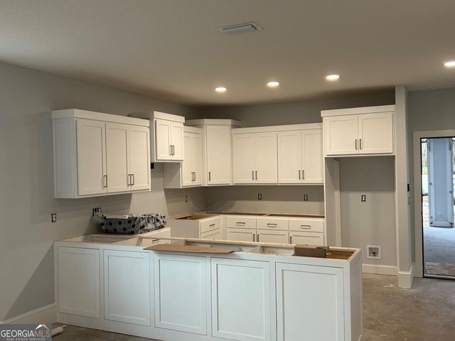 709 Adams Street, Darien, GA 31305