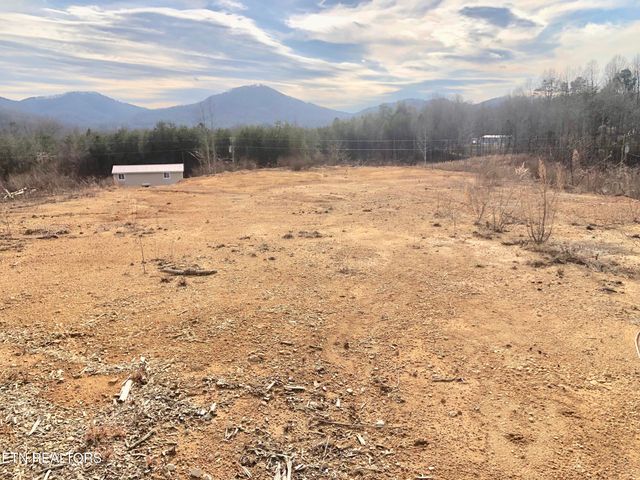 524 Wiggins Rd, Tellico Plains, TN 37385