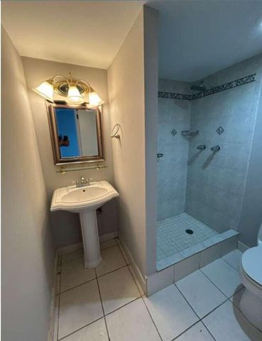 4501 NE 21ST Avenue 212, Fort Lauderdale, FL 33308