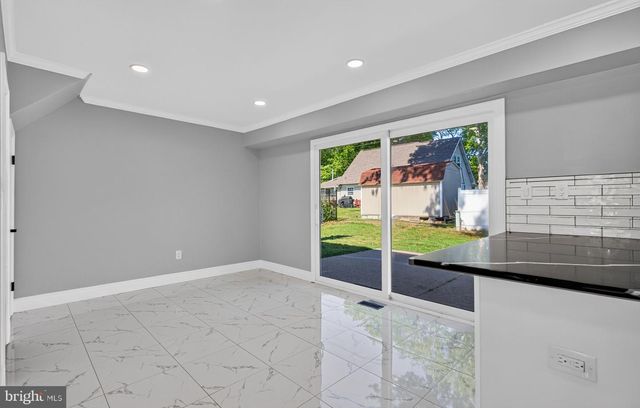 21 GARNER LN, Willingboro, NJ 08046