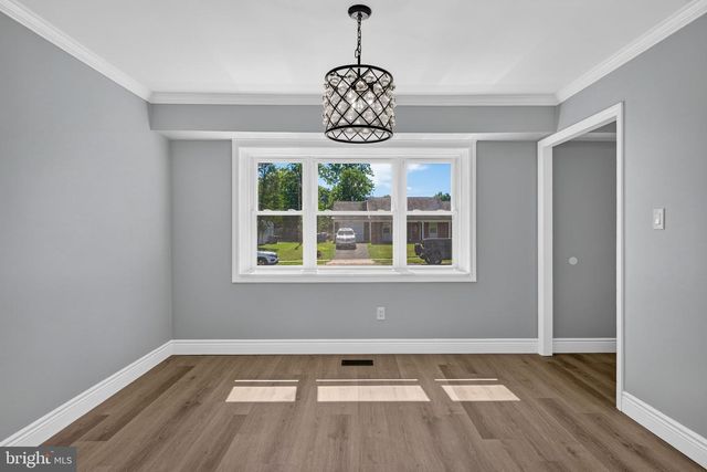 21 GARNER LN, Willingboro, NJ 08046
