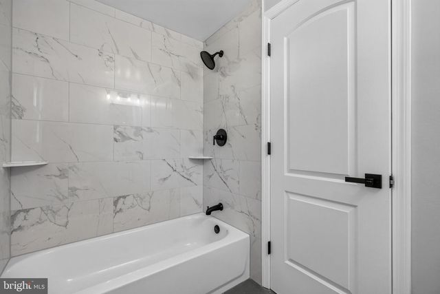21 GARNER LN, Willingboro, NJ 08046