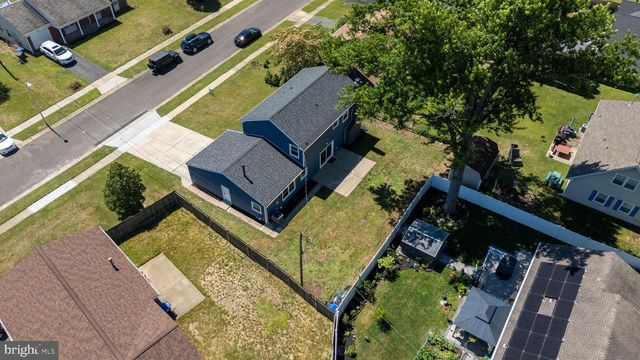 21 GARNER LN, Willingboro, NJ 08046