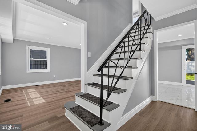 21 GARNER LN, Willingboro, NJ 08046