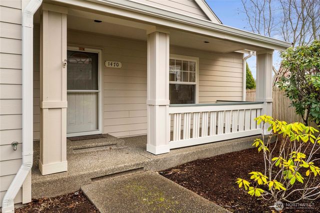 1470 Heath Ct, Dupont, WA 98327