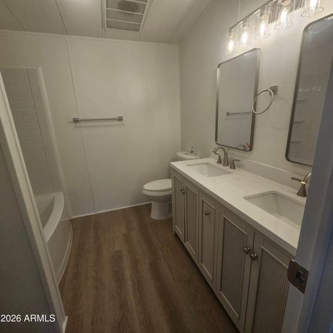 18028 N 3RD Place N, Phoenix, AZ 85022