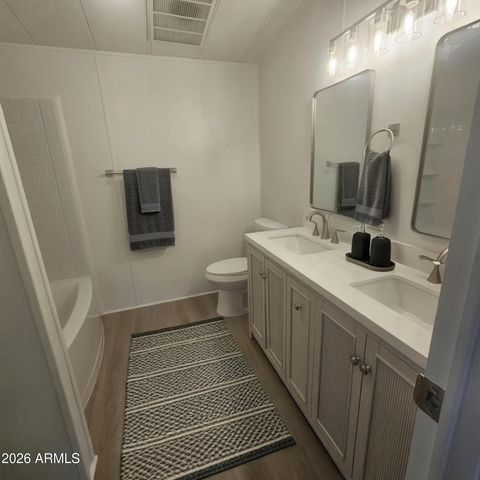 18028 N 3RD Place N, Phoenix, AZ 85022