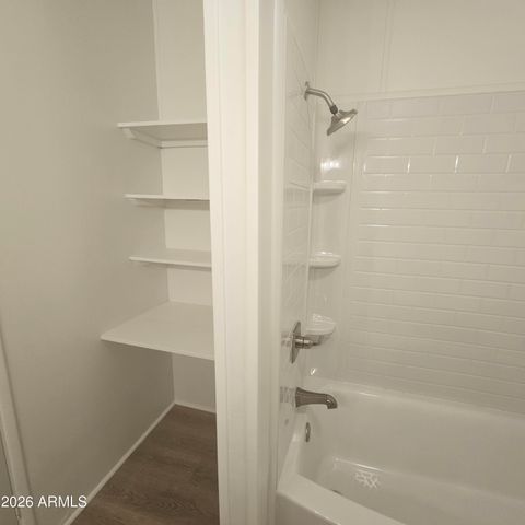 18028 N 3RD Place N, Phoenix, AZ 85022