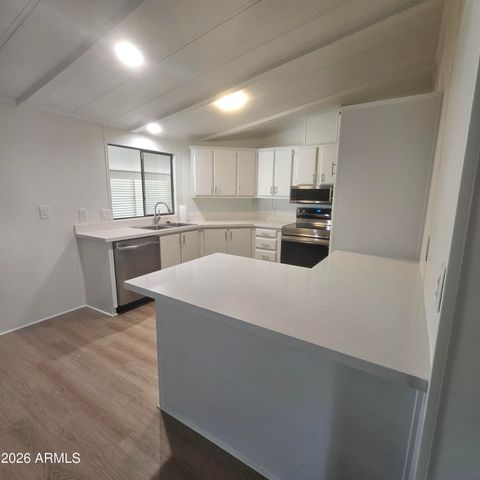 18028 N 3RD Place N, Phoenix, AZ 85022