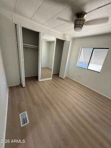 18028 N 3RD Place N, Phoenix, AZ 85022