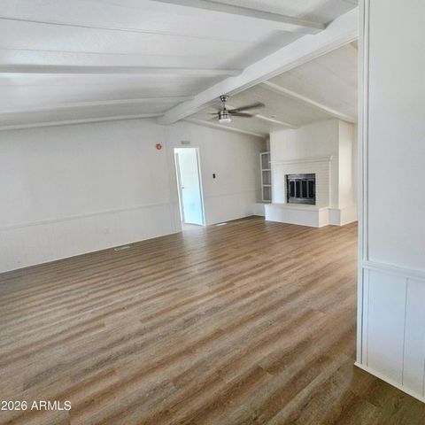 18028 N 3RD Place N, Phoenix, AZ 85022
