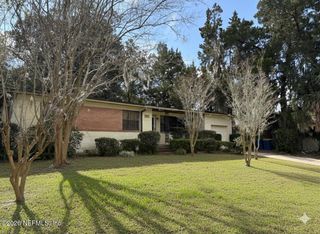 5914 MEADOW Lane, Jacksonville, FL 32277