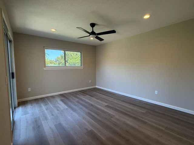 8243 Onyx Ct, Stockton, CA 95210