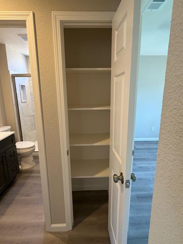 8243 Onyx Ct, Stockton, CA 95210