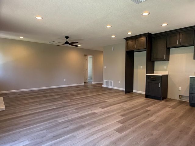8243 Onyx Ct, Stockton, CA 95210
