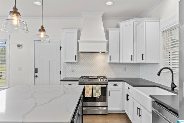 1350 WILLOW OAKS DRIVE, Chelsea, AL 35186