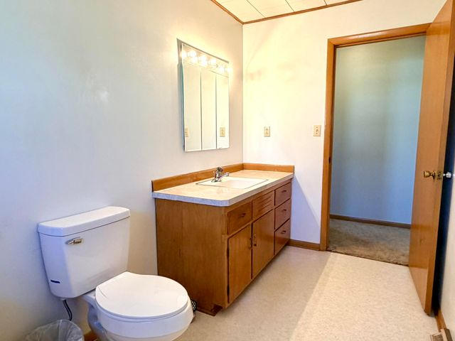 23492 Lawrence 1090, Monett, MO 65708