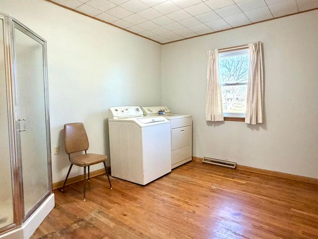 23492 Lawrence 1090, Monett, MO 65708