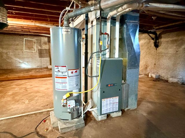 23492 Lawrence 1090, Monett, MO 65708