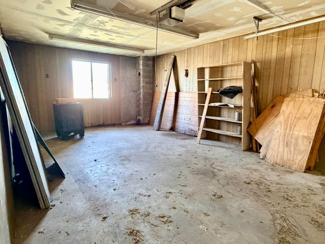 23492 Lawrence 1090, Monett, MO 65708