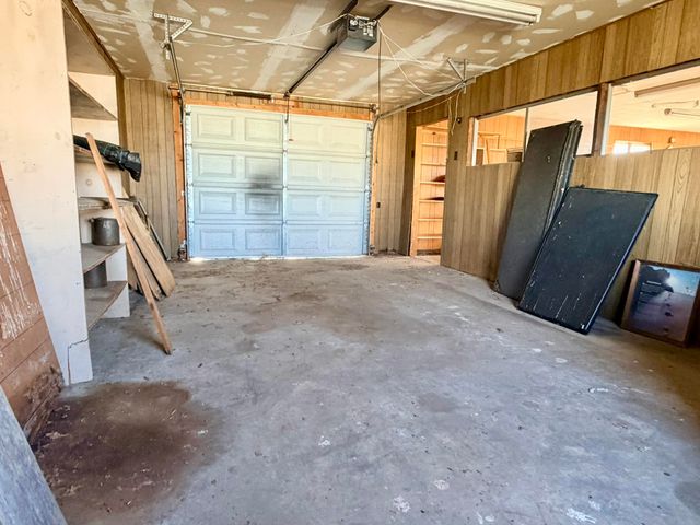 23492 Lawrence 1090, Monett, MO 65708