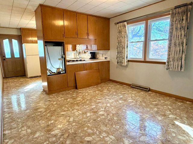 23492 Lawrence 1090, Monett, MO 65708