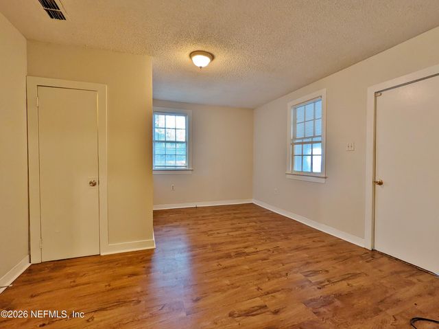 5454 TIMUQUANA Road, Jacksonville, FL 32210