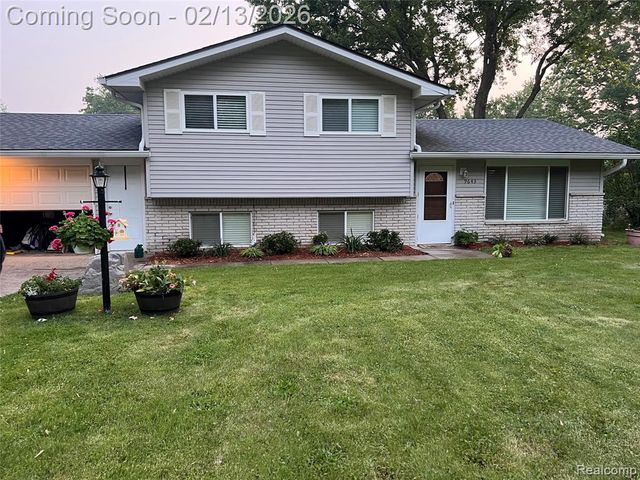 9643 Andersonville Road, Clarkston, MI 48346