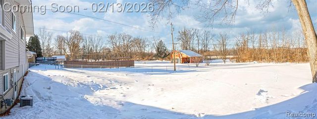 9643 Andersonville Road, Clarkston, MI 48346