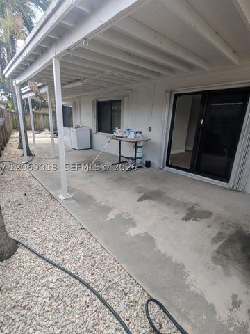 630 SE 3rd Pl, Hialeah, FL 33010