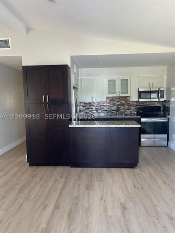 630 SE 3rd Pl, Hialeah, FL 33010