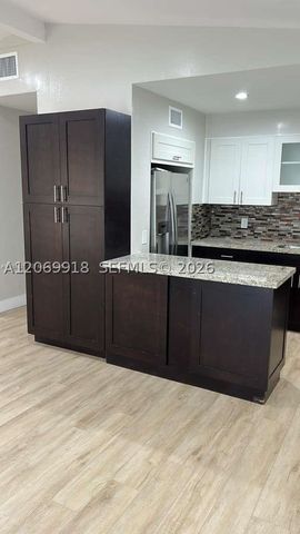 630 SE 3rd Pl, Hialeah, FL 33010