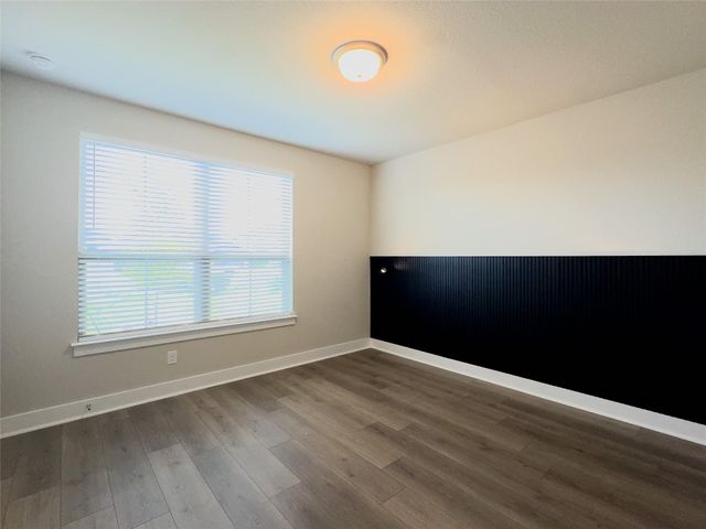 337 Alicante LN, Liberty Hill, TX 78642