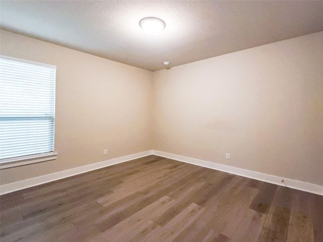 337 Alicante LN, Liberty Hill, TX 78642