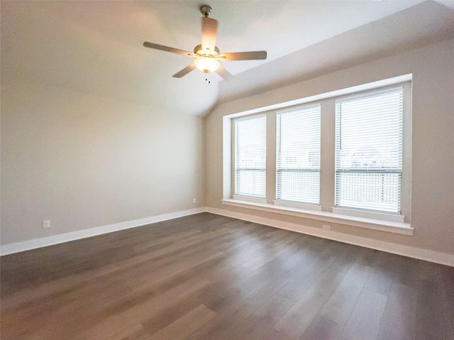 337 Alicante LN, Liberty Hill, TX 78642