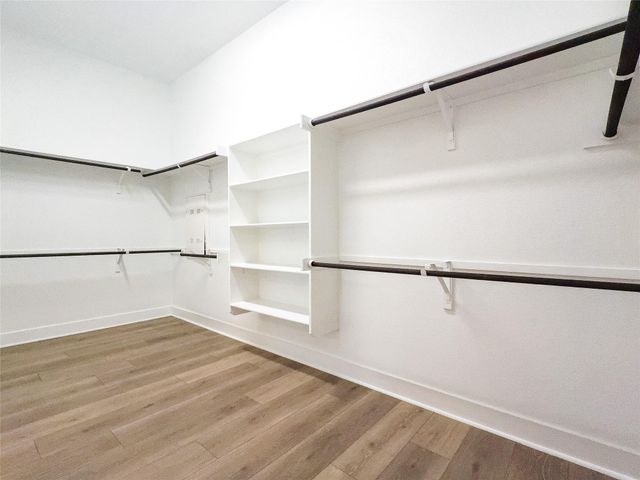 337 Alicante LN, Liberty Hill, TX 78642