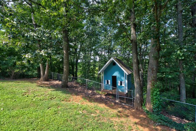 1706 Mountain Bay Drive, Hixson, TN 37343