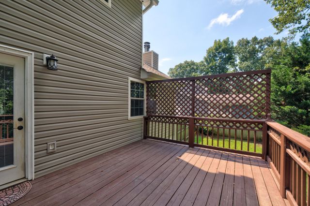 1706 Mountain Bay Drive, Hixson, TN 37343
